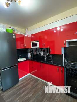 2-к квартира, вторичка, 54м2, 1/3 этаж