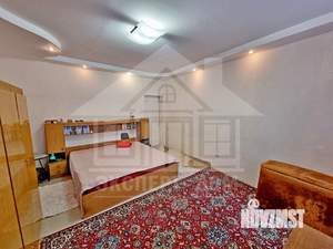 3-к квартира, вторичка, 85м2, 1/1 этаж