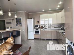 3-к квартира, вторичка, 97м2, 8/9 этаж
