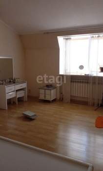 4-к квартира, вторичка, 145м2, 3/4 этаж