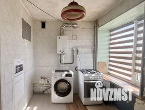 4-к квартира, вторичка, 61м2, 3/5 этаж