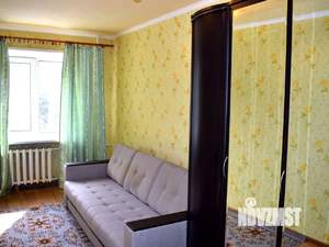 3-к квартира, вторичка, 54м2, 4/5 этаж