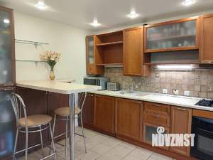 4-к квартира, вторичка, 106м2, 4/9 этаж