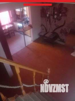 3-к квартира, вторичка, 98м2, 1/2 этаж