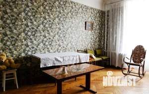 4-к квартира, вторичка, 101м2, 4/4 этаж