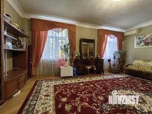 4-к квартира, вторичка, 110м2, 3/4 этаж