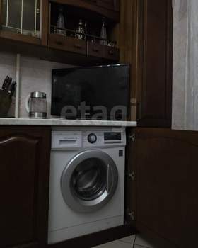 3-к квартира, вторичка, 63м2, 2/9 этаж