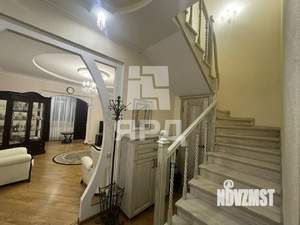 3-к квартира, вторичка, 114м2, 5/6 этаж