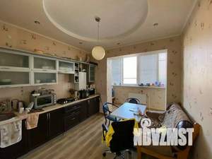 2-к квартира, вторичка, 76м2, 1/3 этаж