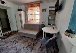 2-к квартира, вторичка, 34м2, 1/1 этаж
