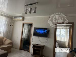 4-к квартира, вторичка, 61м2, 5/5 этаж