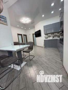 2-к квартира, вторичка, 65м2, 1/3 этаж