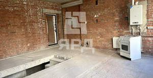 8-к квартира, вторичка, 302м2, 1/3 этаж