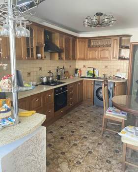 3-к квартира, вторичка, 72м2, 4/10 этаж