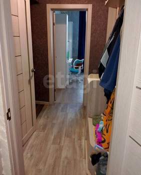 2-к квартира, вторичка, 43м2, 1/2 этаж