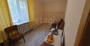 2-к квартира, вторичка, 44м2, 1/4 этаж