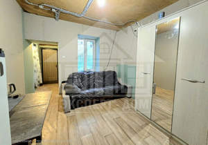 2-к квартира, вторичка, 23м2, 1/1 этаж