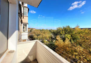 4-к квартира, вторичка, 106м2, 4/9 этаж