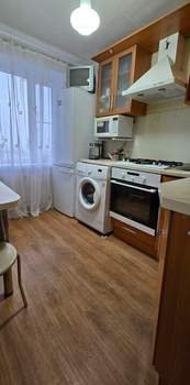 3-к квартира, вторичка, 60м2, 8/9 этаж