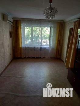 3-к квартира, вторичка, 56м2, 1/5 этаж