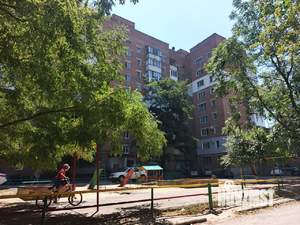 2-к квартира, вторичка, 50м2, 8/9 этаж