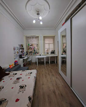 2-к квартира, вторичка, 42м2, 1/1 этаж