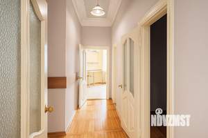 3-к квартира, вторичка, 90м2, 2/4 этаж