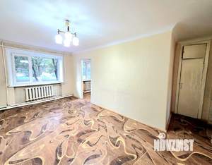 3-к квартира, вторичка, 55м2, 1/5 этаж