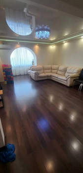 3-к квартира, вторичка, 95м2, 2/8 этаж