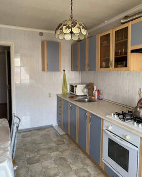 3-к квартира, вторичка, 74м2, 4/4 этаж