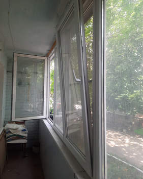 2-к квартира, вторичка, 45м2, 1/9 этаж