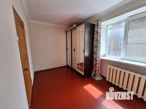2-к квартира, вторичка, 44м2, 3/5 этаж