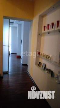 4-к квартира, вторичка, 145м2, 3/4 этаж