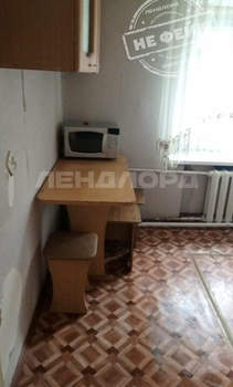 2-к квартира, вторичка, 43м2, 1/5 этаж