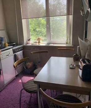 3-к квартира, вторичка, 58м2, 3/5 этаж