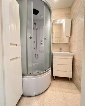 2-к квартира, вторичка, 49м2, 5/5 этаж