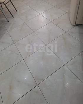 2-к квартира, вторичка, 65м2, 3/3 этаж
