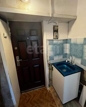 1-к квартира, вторичка, 18м2, 2/5 этаж