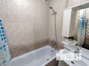 2-к квартира, вторичка, 54м2, 1/3 этаж