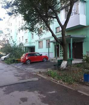 3-к квартира, вторичка, 58м2, 3/5 этаж