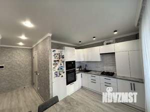 2-к квартира, вторичка, 57м2, 1/10 этаж