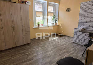 2-к квартира, вторичка, 40м2, 1/1 этаж
