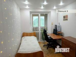 4-к квартира, вторичка, 106м2, 4/9 этаж