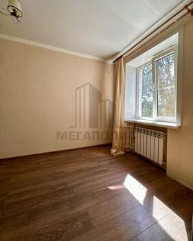 3-к квартира, вторичка, 56м2, 4/5 этаж