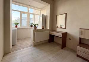 2-к квартира, вторичка, 64м2, 2/3 этаж