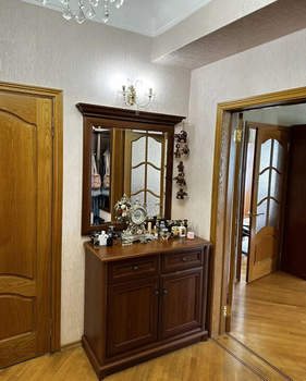 4-к квартира, вторичка, 111м2, 3/4 этаж