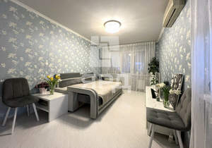 2-к квартира, вторичка, 43м2, 4/5 этаж