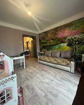 3-к квартира, вторичка, 74м2, 3/3 этаж