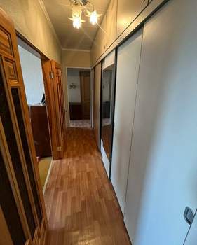 3-к квартира, вторичка, 60м2, 9/9 этаж