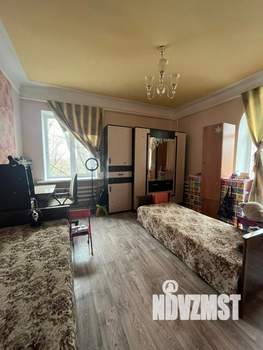 3-к квартира, вторичка, 74м2, 3/3 этаж
